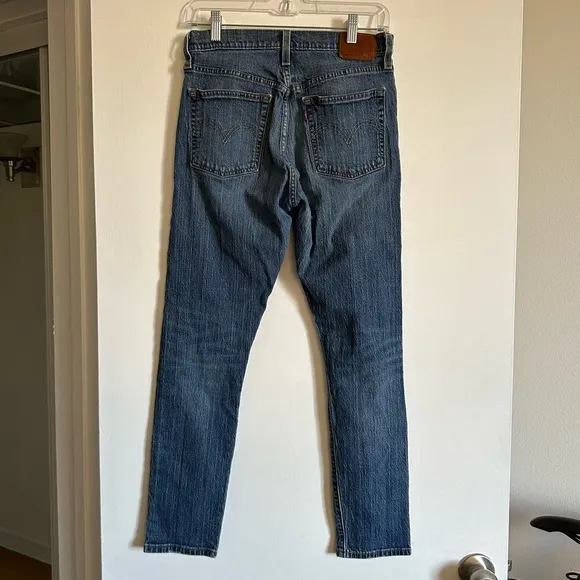 Levi’s Women’s Classic Premium Denim 501 S Skinny Jeans Size 27 EUC