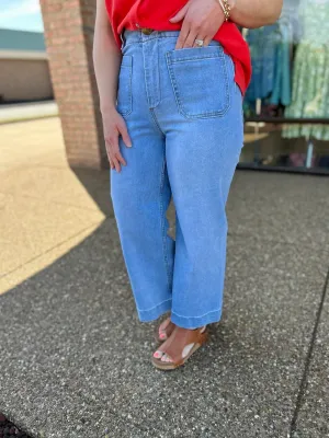 Light Wash Square Pocket Cropped Pant