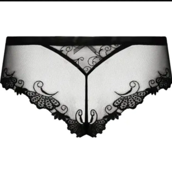 Lise Charmel Dressing Floral Boyshort in Noir ACC0488