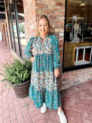 Look My Way Dress