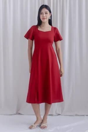 Lorelei Flutter Sleeve Slit Midi Dress In Wine Red