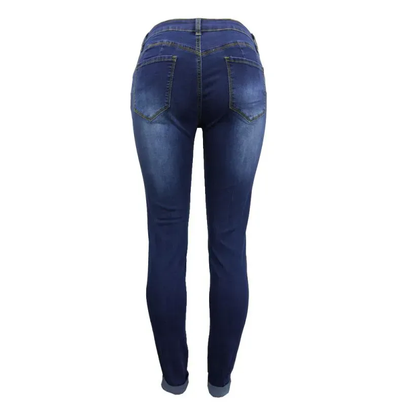 Low Rise Ripped Curvy Jeans