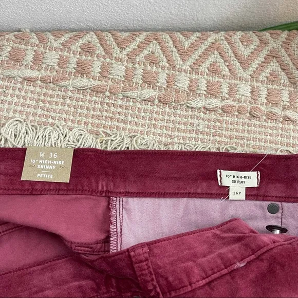 Madewell 10&quot; High-Rise Skinny Jeans Strech Velvet Burgundy Sz 36 P Plus Size NWT
