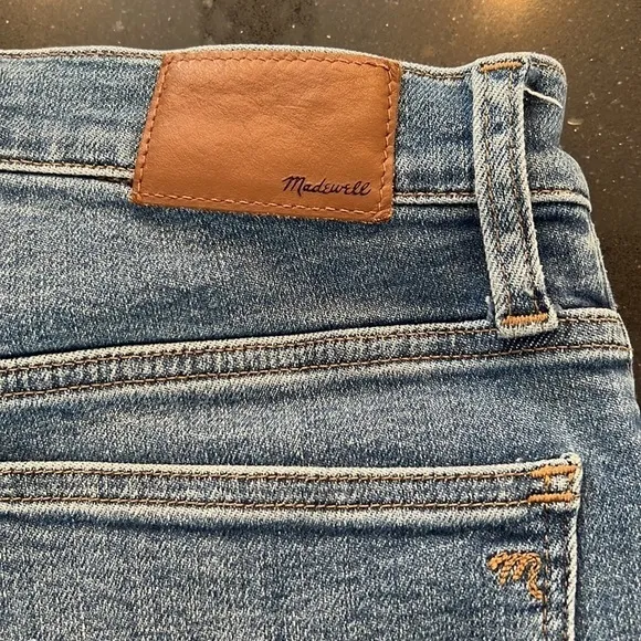Madewell 9” Mid Rise Skinny Crop Jeans Dewey Light Wash SZ 27
