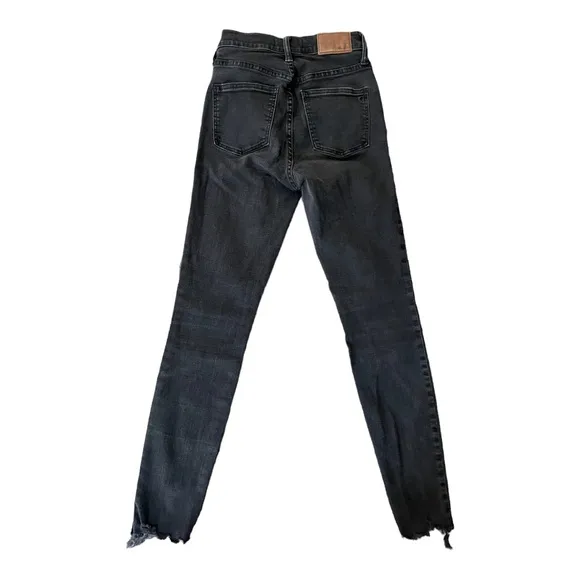 Madewell 9&quot; Mid-Rise Skinny Jeans in Berkeley Black: Button-Through Edition 26‎