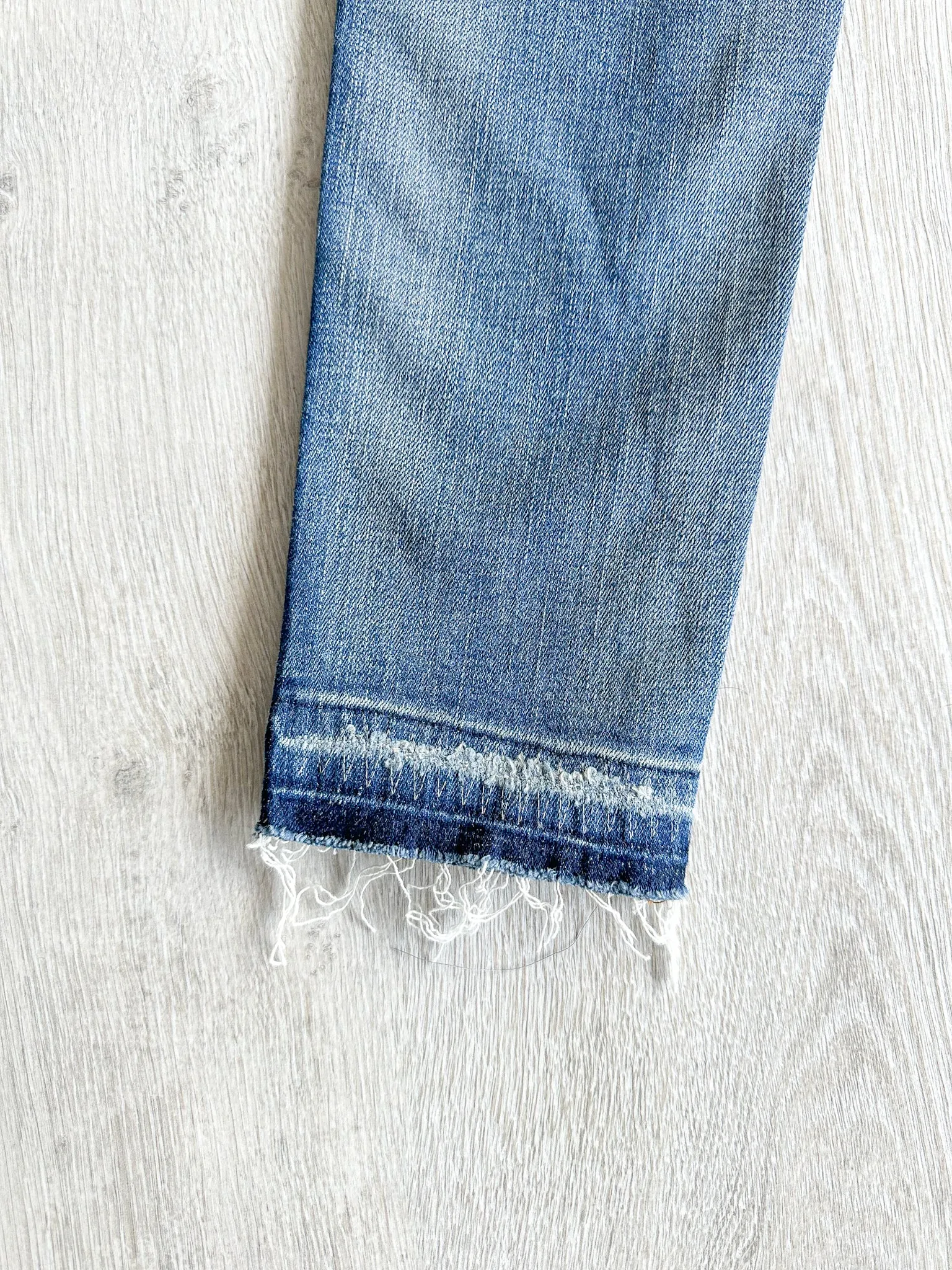 Madewell 9" Mid-Rise Rip and Repair Denim Skinny Jeans