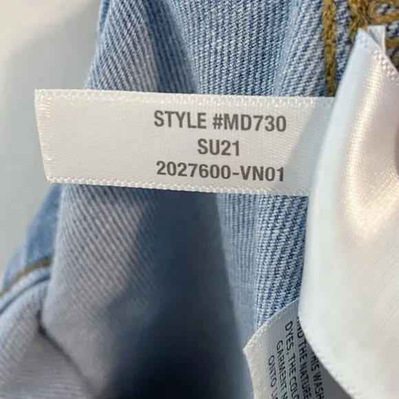 Madewell Plus Pull-On Relaxed Jeans in Bellview Wash
