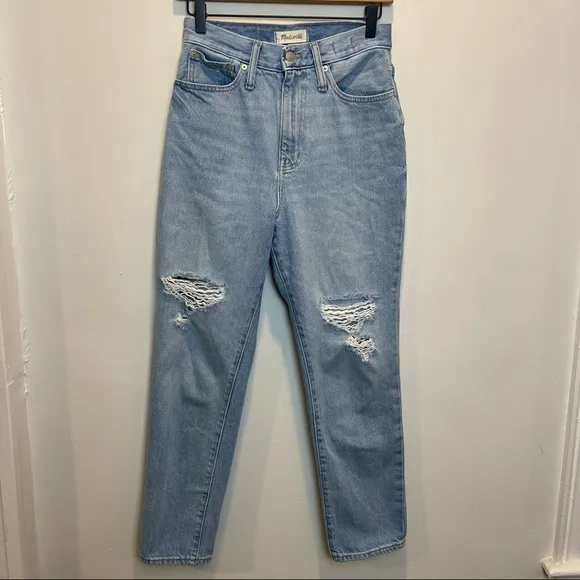 MADEWELL- The Momjean in Gilford Wash: Ripped Edition High-Rise Tapered Leg