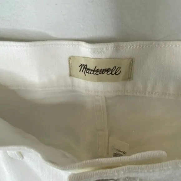 Madewell Women's $138 Perfect VIntage Straight Jean Ripped Knee Size 33 ND516