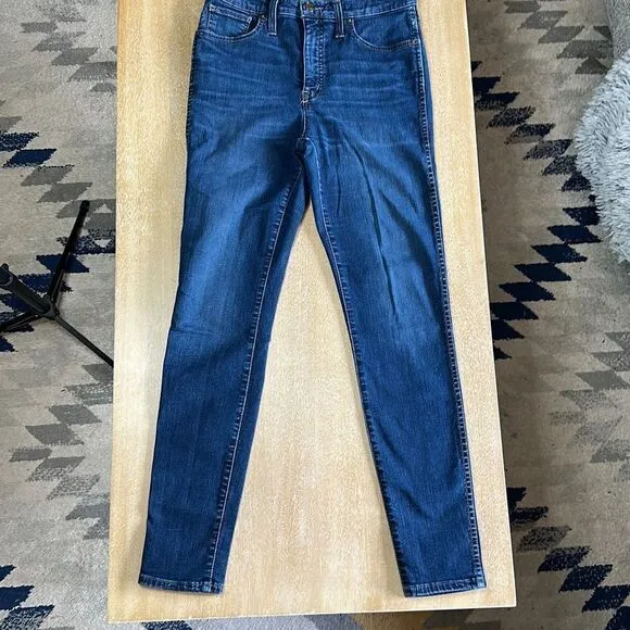 Madewell 10&quot; High-Rise Skinny Jeans in Hayes Wash
