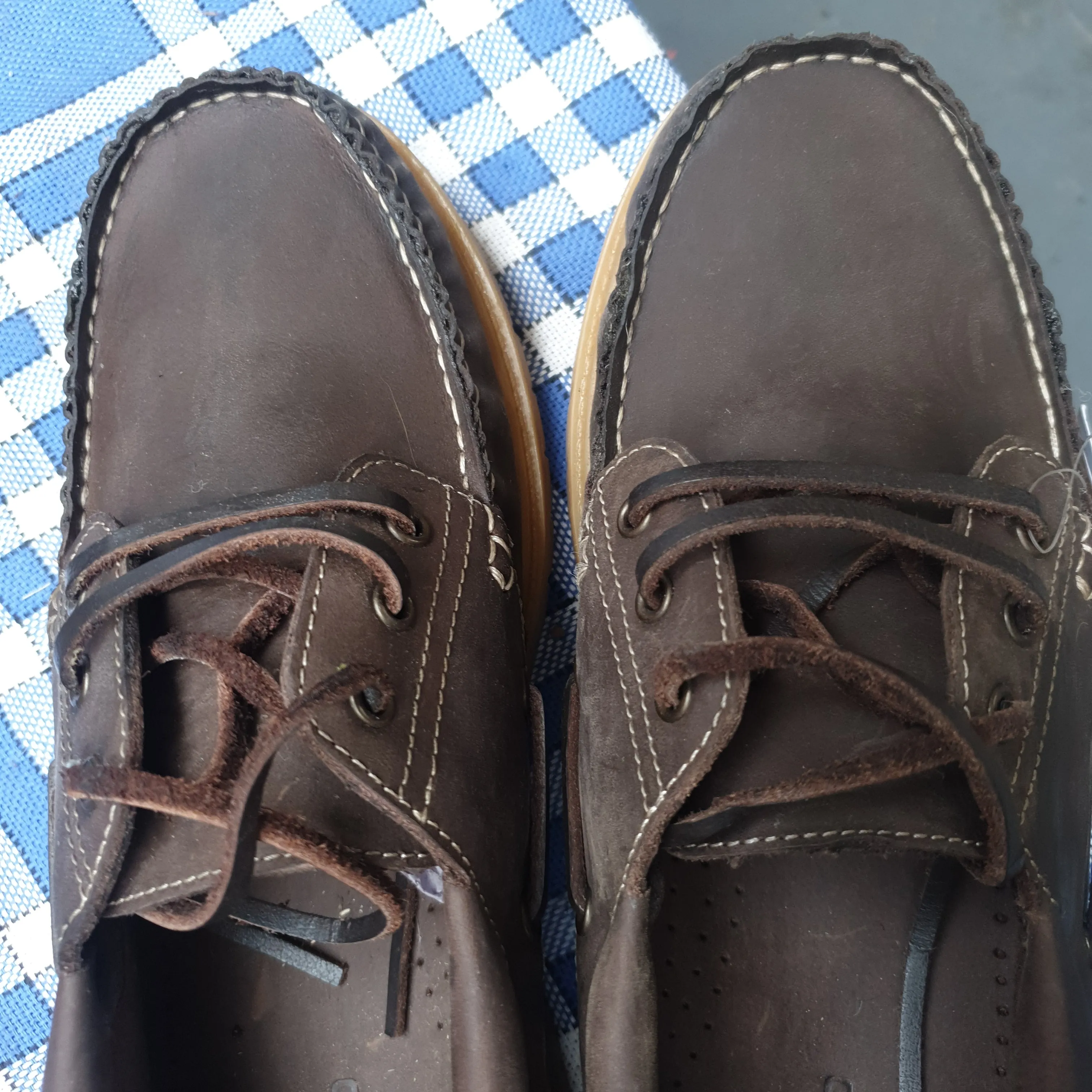 Maple wood brown leather in hand shoes size 10 FREE POSTAGE ✅