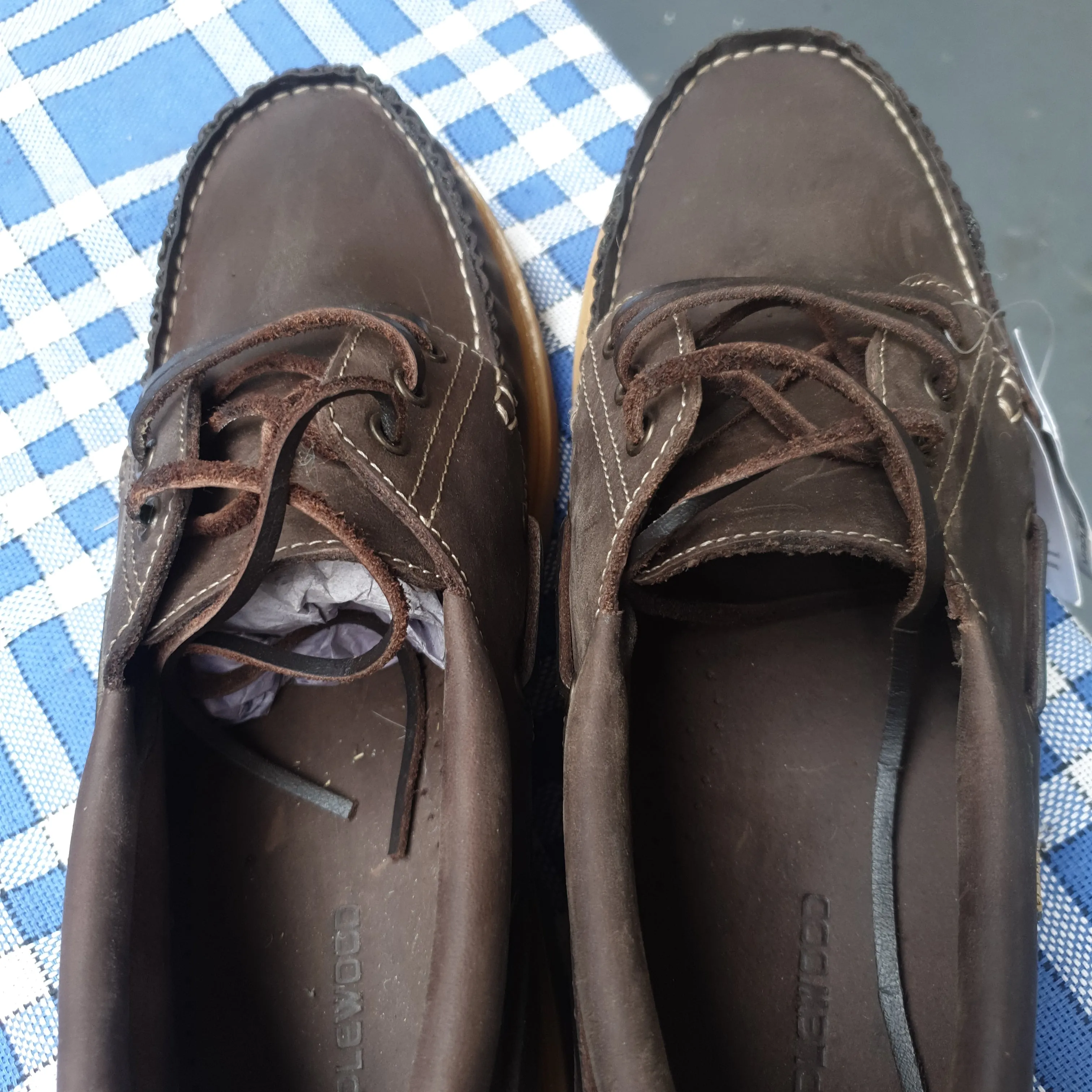 Maple wood brown leather in hand shoes size 10 FREE POSTAGE ✅