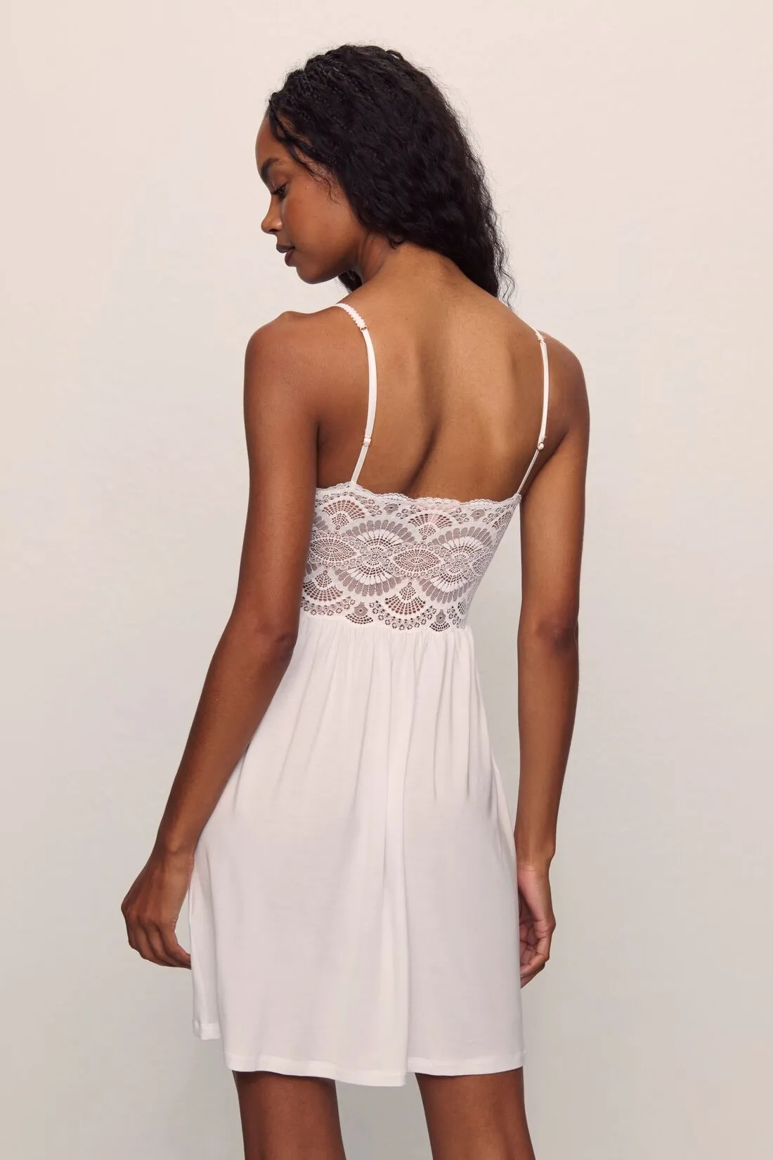 Mariana Chemise with Lace
