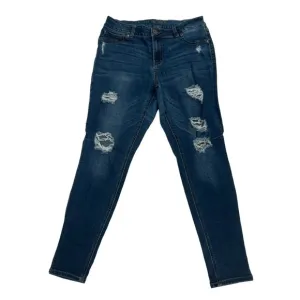 Maurice’s Distressed Skinny Jeans Size Large Short Women’s