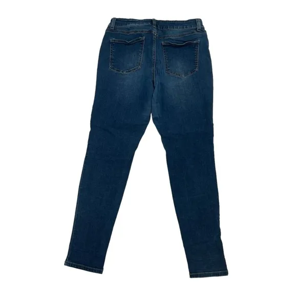 Maurice’s Distressed Skinny Jeans Size Large Short Women’s