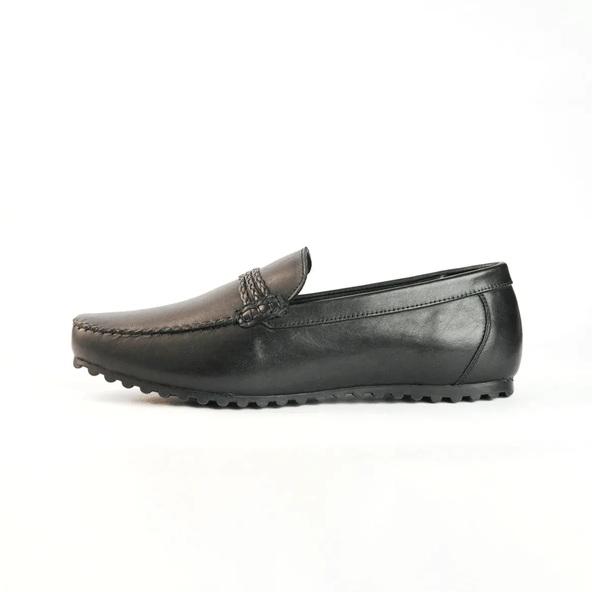 Men Black Solid Loafers