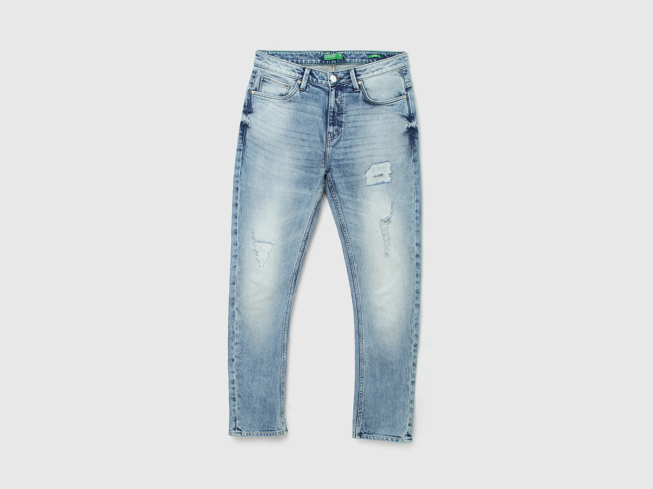 Men Solid Carrot Fit Jeans