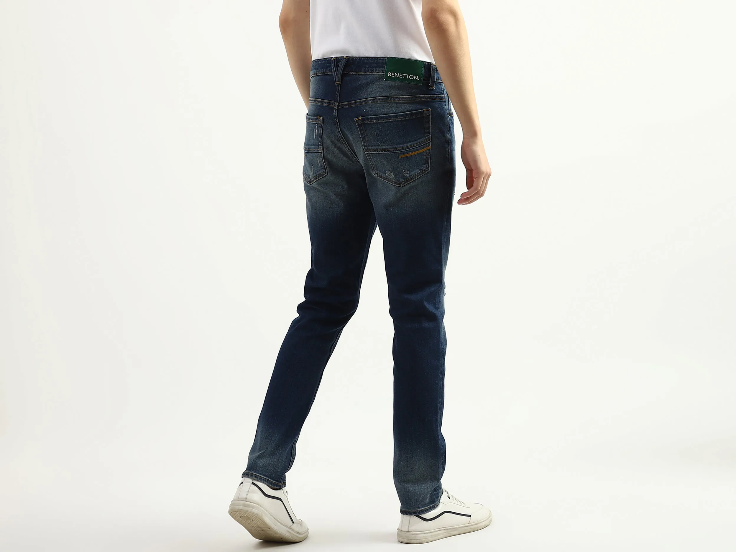 Men Solid Skinny Fit Jeans