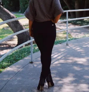 MID RISE SUPER SKINNY JEANS (Black)