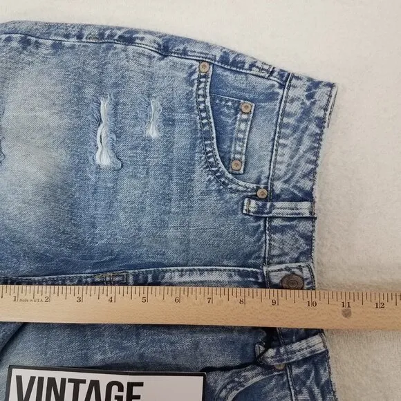 NEW Almost Famous Size 1 Vintage Mom Jeans Ripped Distressed