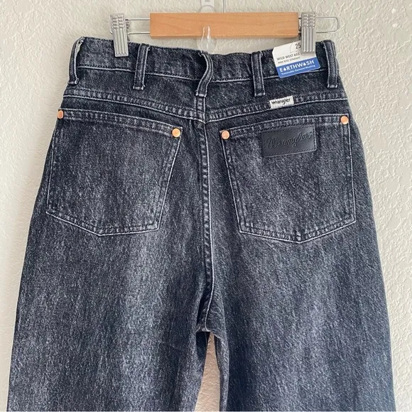 NEW Wrangler Wild West 603 straight leg high waist jeans 25x28