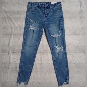 NWT American Eagle High Rise Jegging Luxe Stretch Ladies Size 12 -31W Light Blue