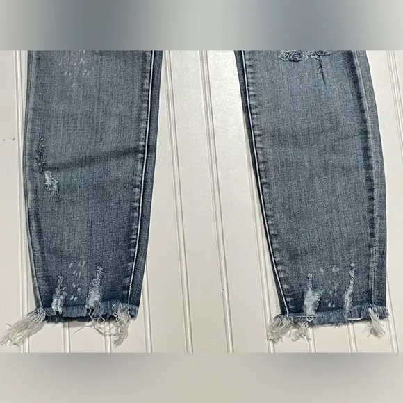 NWT Judy Blue Bleach Splash Distressed High Rise Button Fly Skinny Jeans size 13