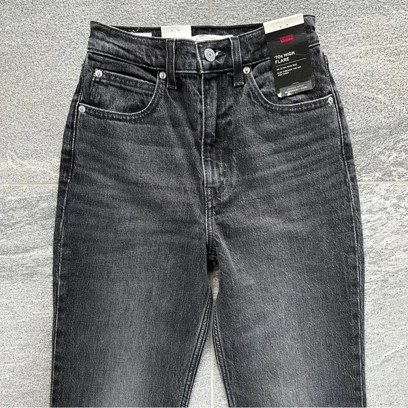 NWT Levi's Premium Jeans 70's High Rise Modern Flare Black Denim Zip Fly Size 24