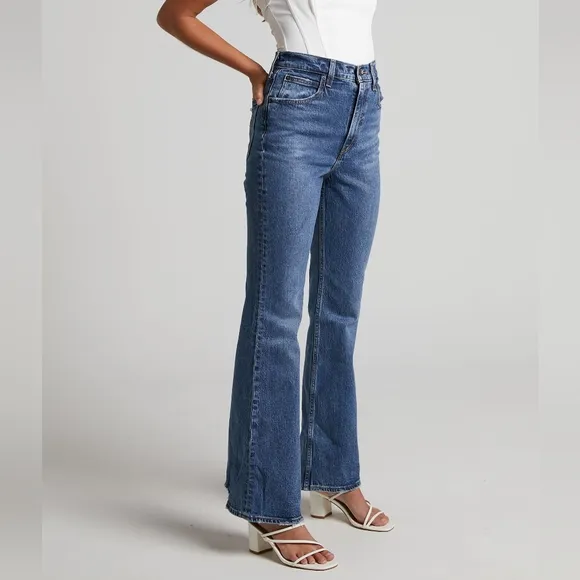 NWT Levi's Premium Sonoma Step 70s High Flare Jeans