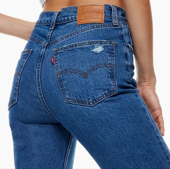 NWT Levi's Premium Sonoma Step 70s High Flare Jeans
