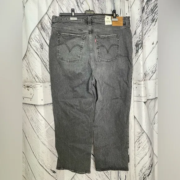 NWT LEVI’S RIBCAGE STRAIGHT ANKLE JEANS FADED BLACK SIZE 16W
