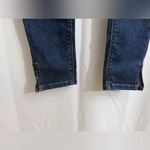 NWT Lola Jeans Mid Rise Skinny With Side Slits In Blair Wash Size 27