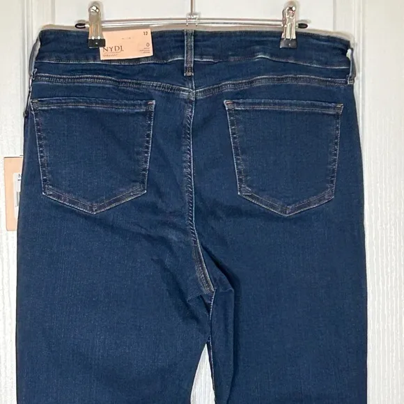 NWT NYDJ Marilyn Straight Quinn 12