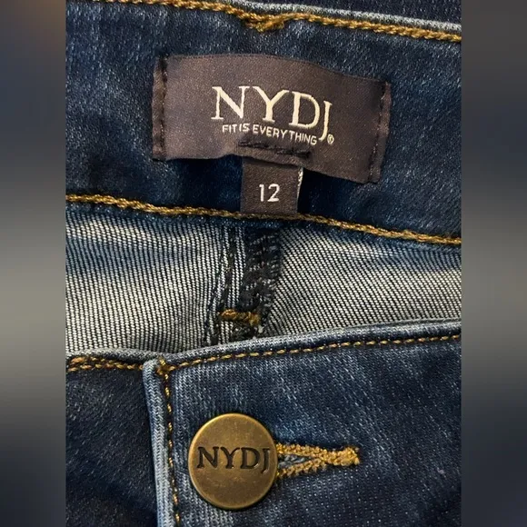 NWT NYDJ Marilyn Straight Quinn 12