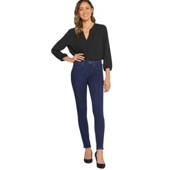 NWT NYDJ Skinny Jeans Dark Wash Style MSSD8706 Lift Tuck Technology