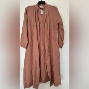 NWT! PARACHUTE Linen robe