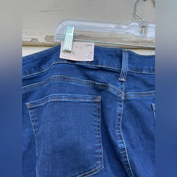 NYDJ Marilyn Straight Quinn Lift x Tuck Technology Denim Jeans 24W NWT