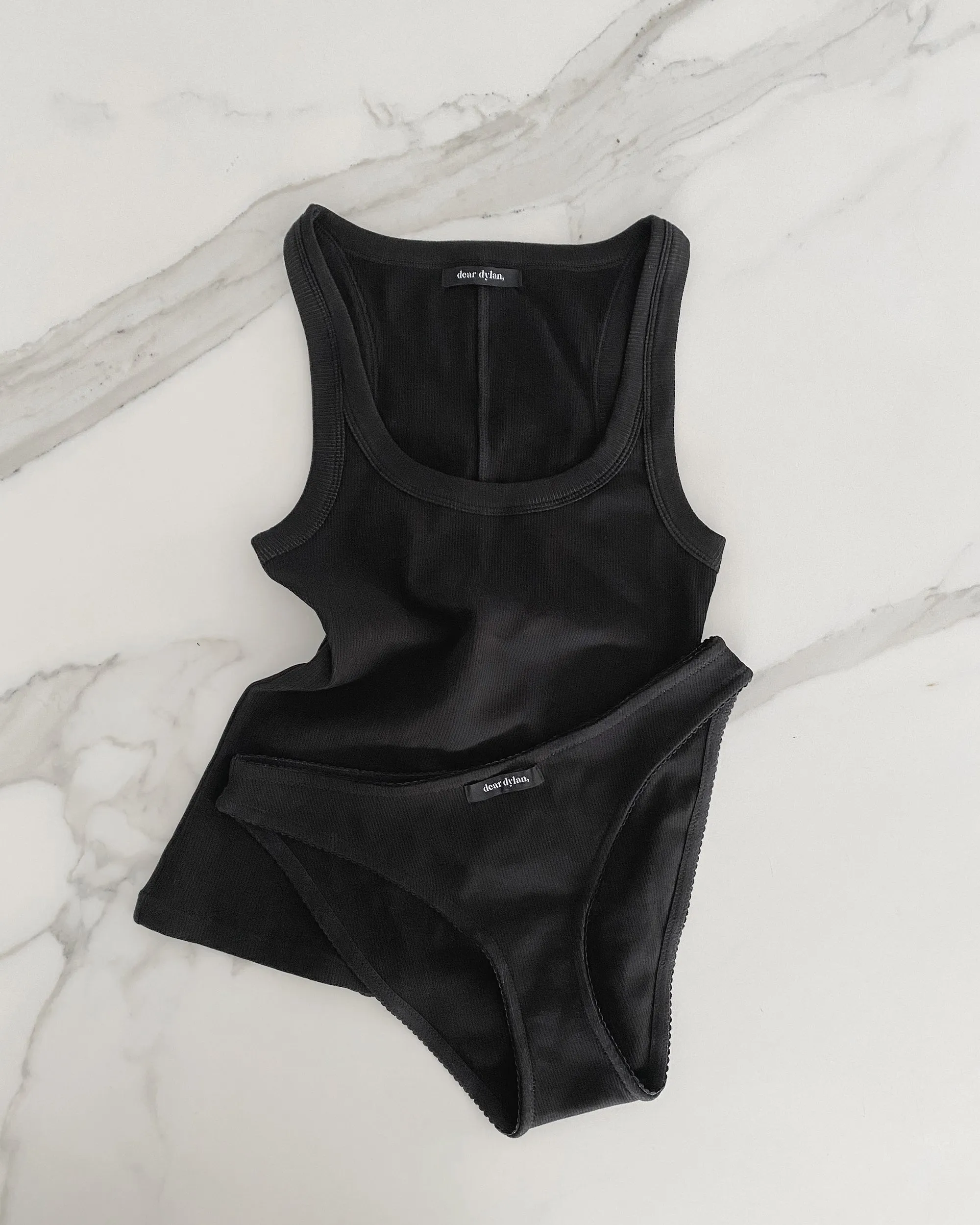 Organic Daily Brief - Noir