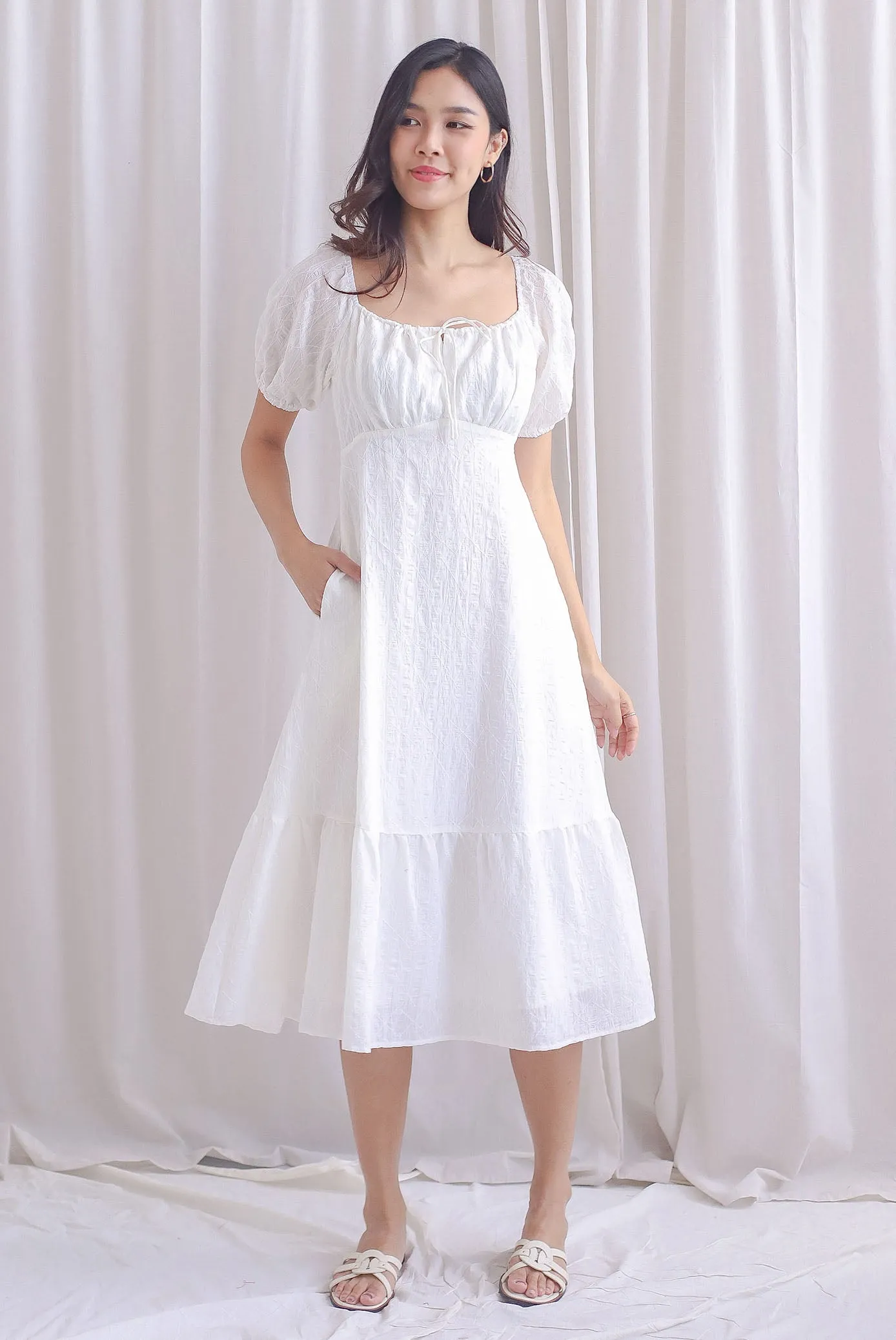 Patti Texture Puffy Sleeve Tie Midi Dress In White
