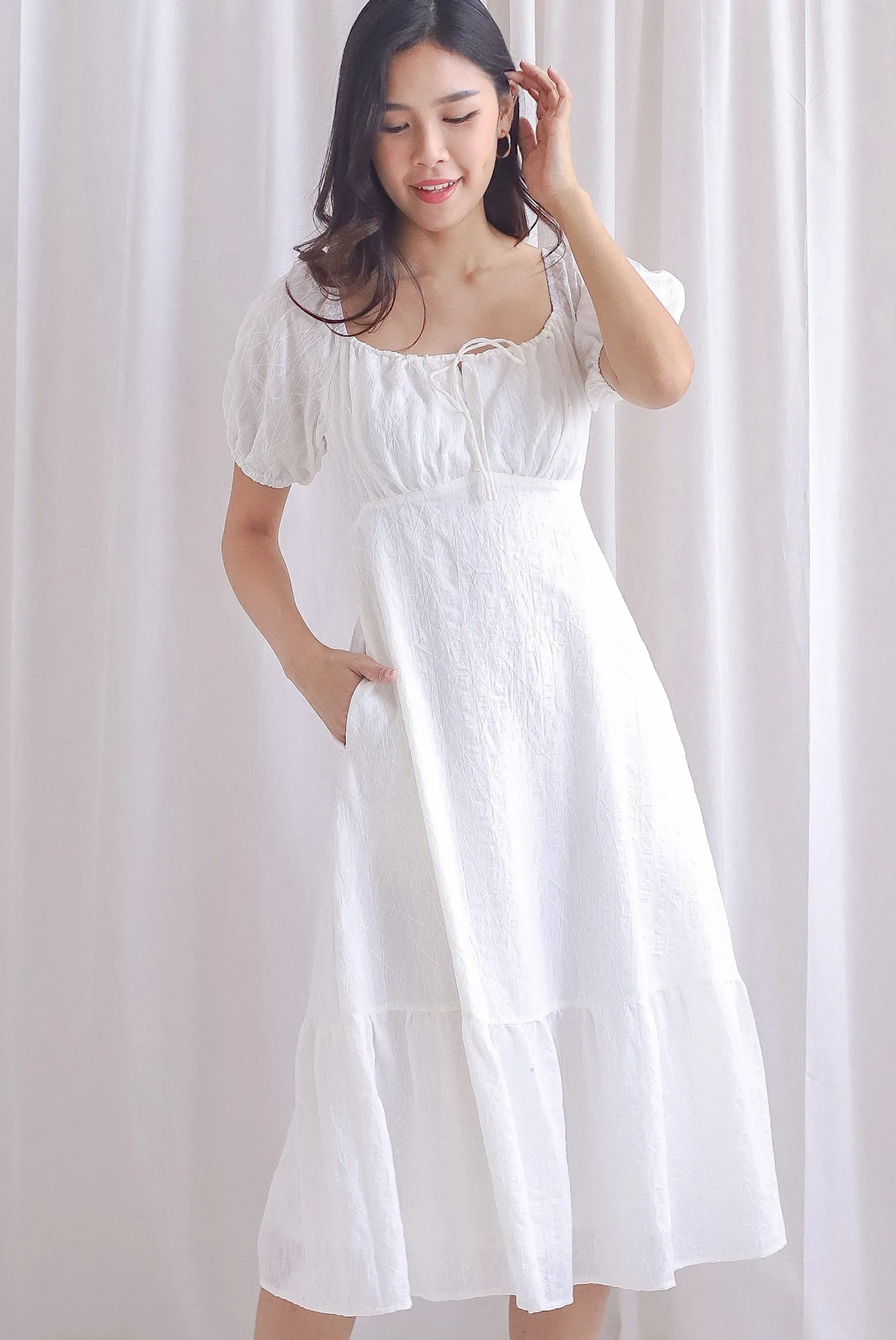 Patti Texture Puffy Sleeve Tie Midi Dress In White