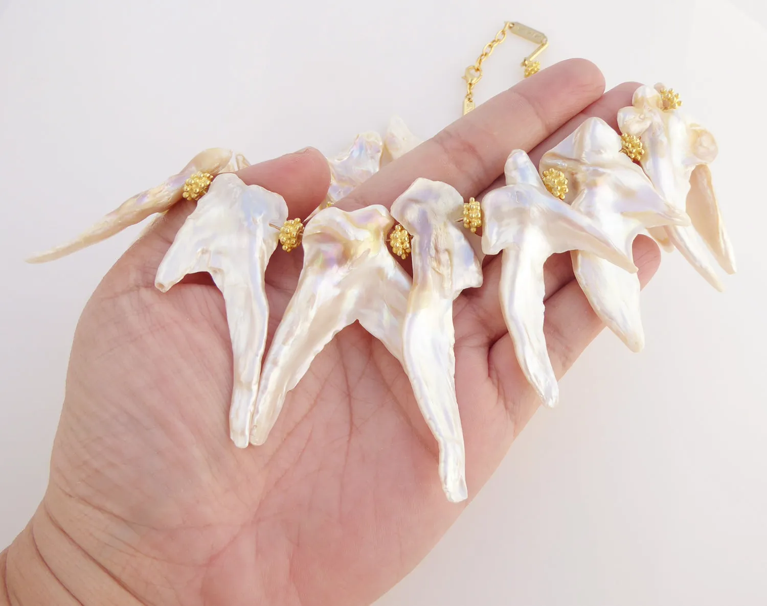 Pearl branch necklace