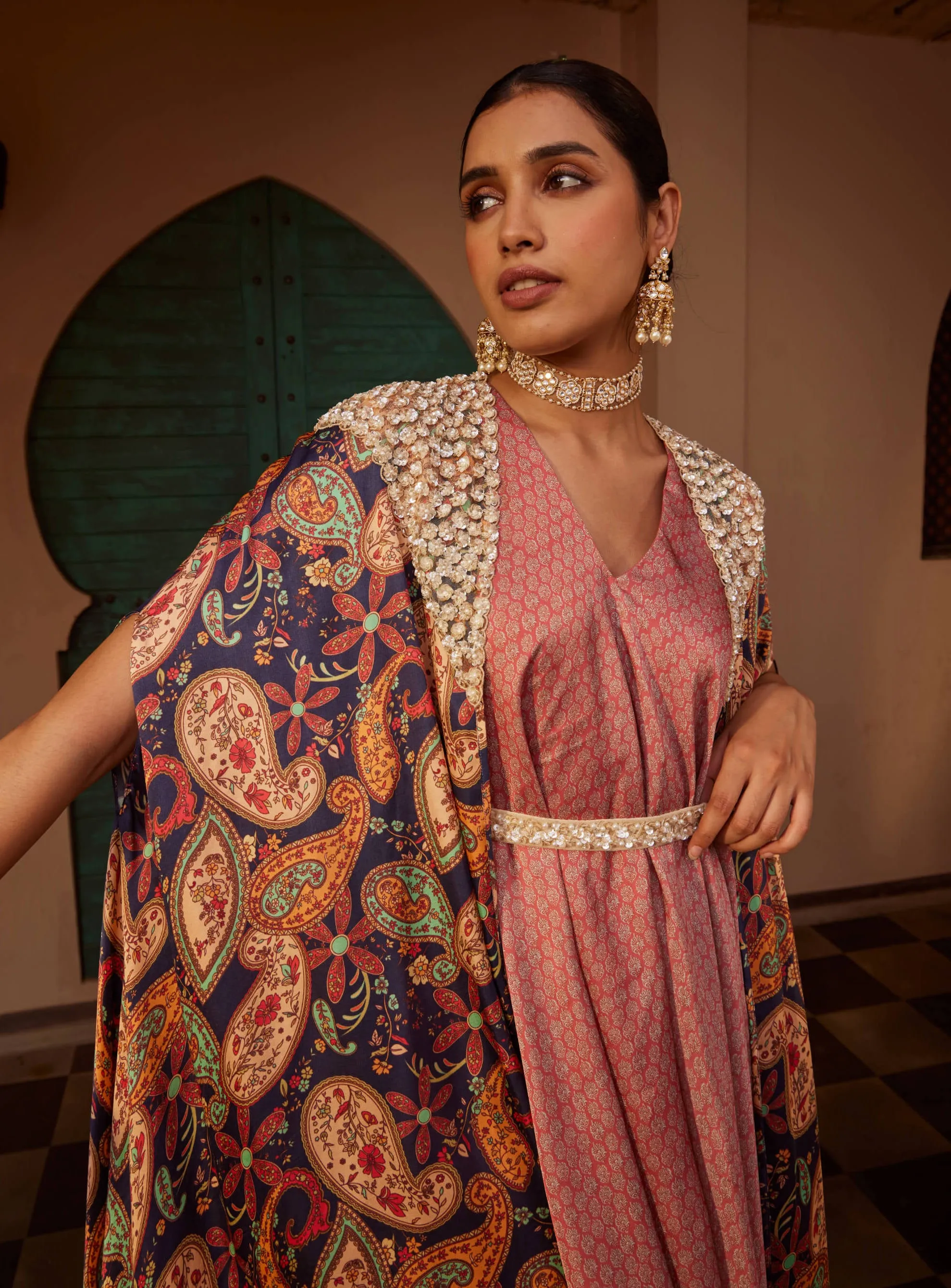 Pink drape kurta and cape set
