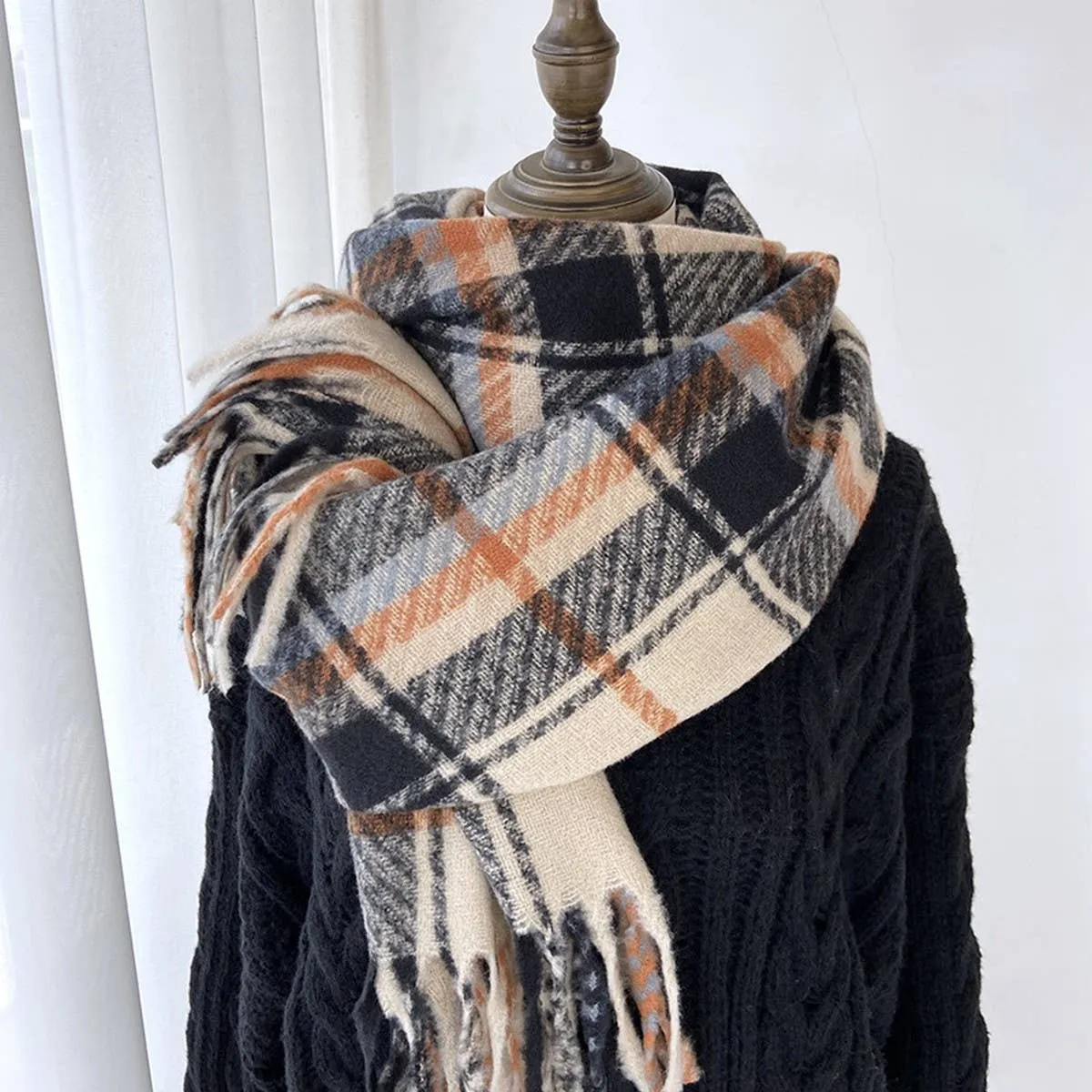 PLAID SHAWL TASSEL NECK SCARF Beige