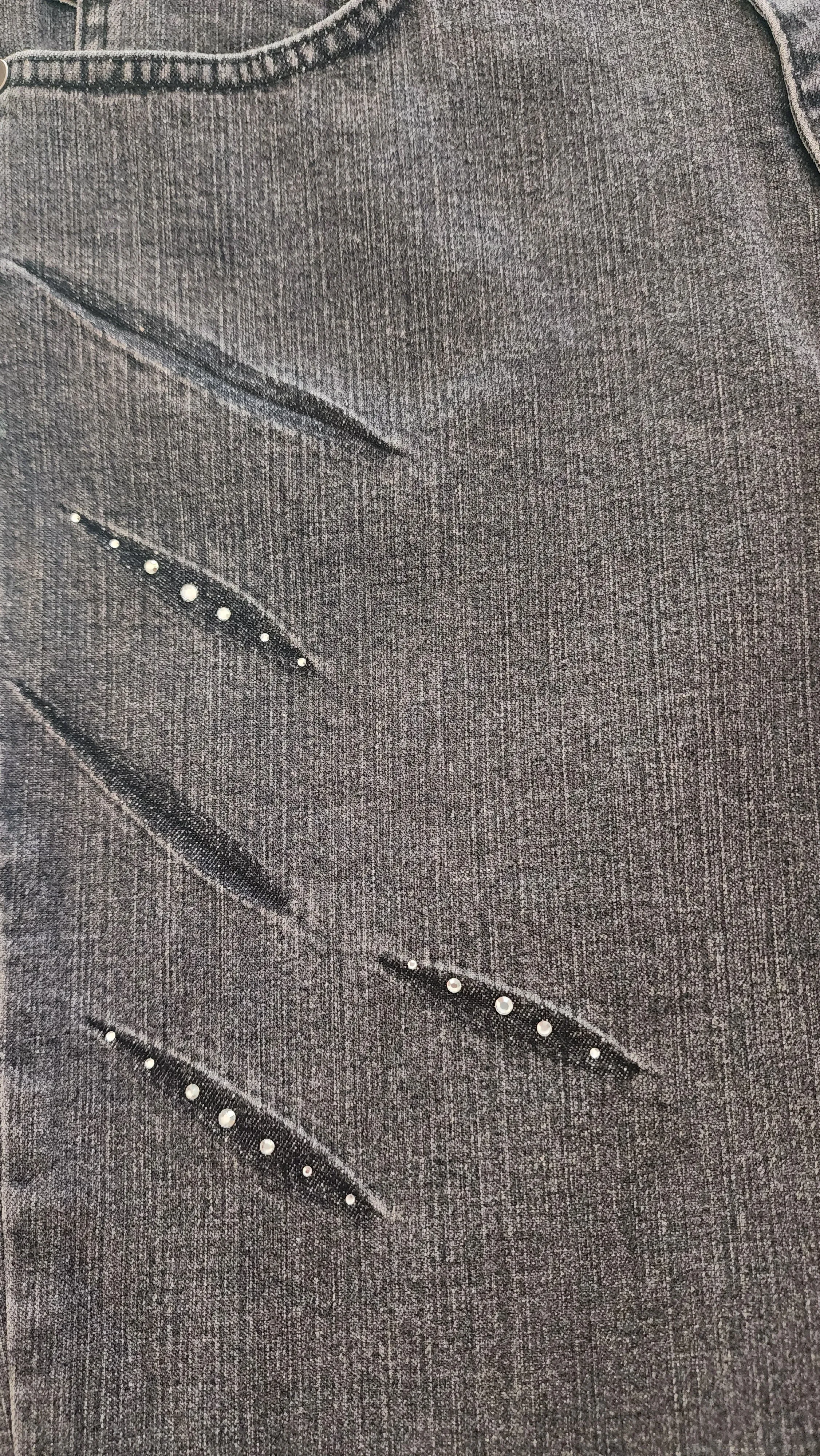 Pre-Loved Jeans - Lisa Vatti Jeans "LVJ" Flare Charcoal Denim Jeans Sz 28