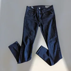 Rag &amp; Bone Skinny Mid Rise Jeans