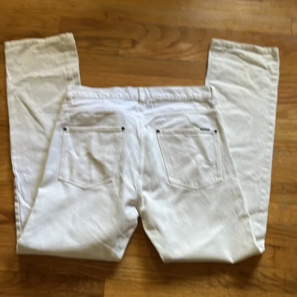 Reiss straight leg like new white jeans size 32 inches