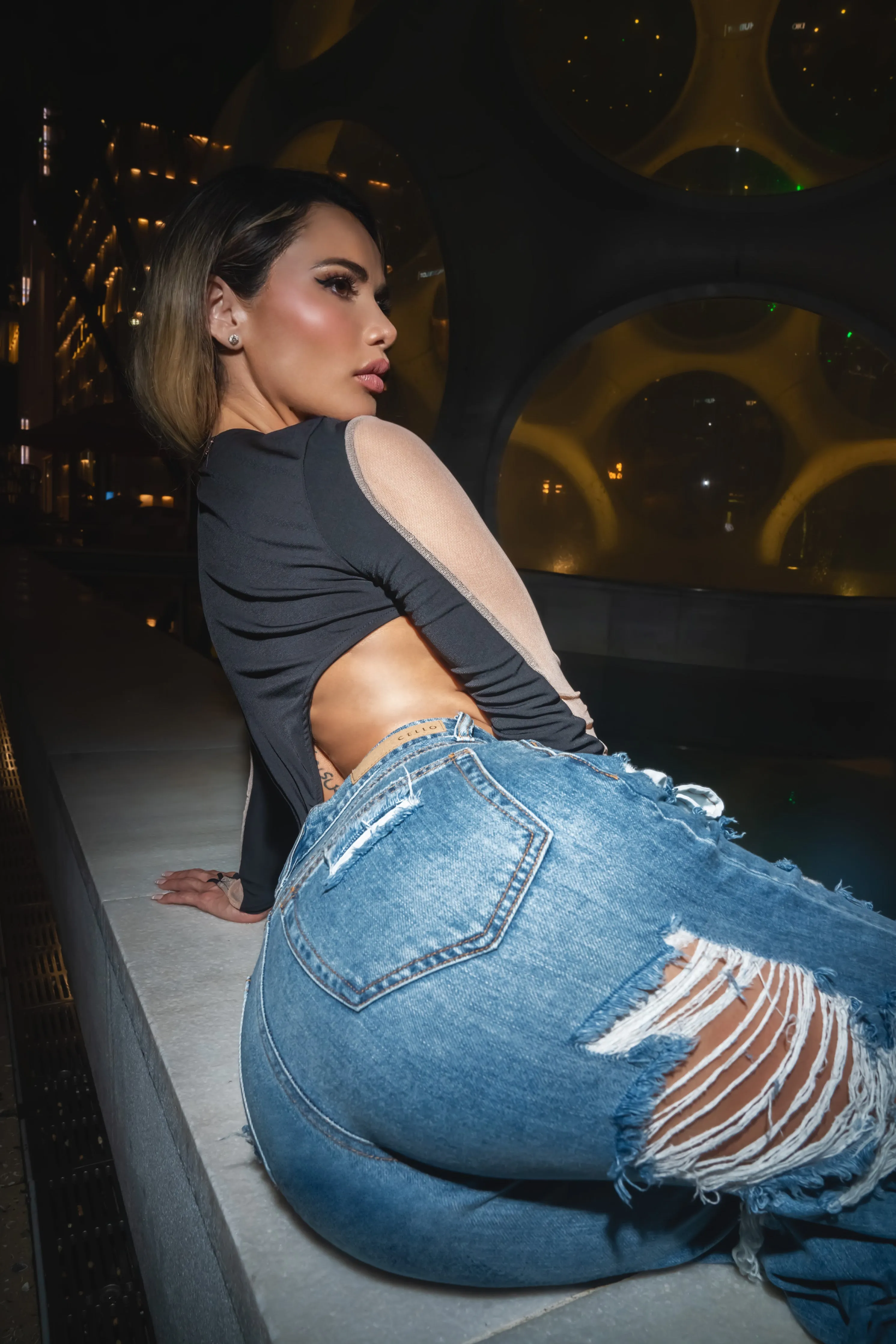 Ripped Highest waist Mom jeans