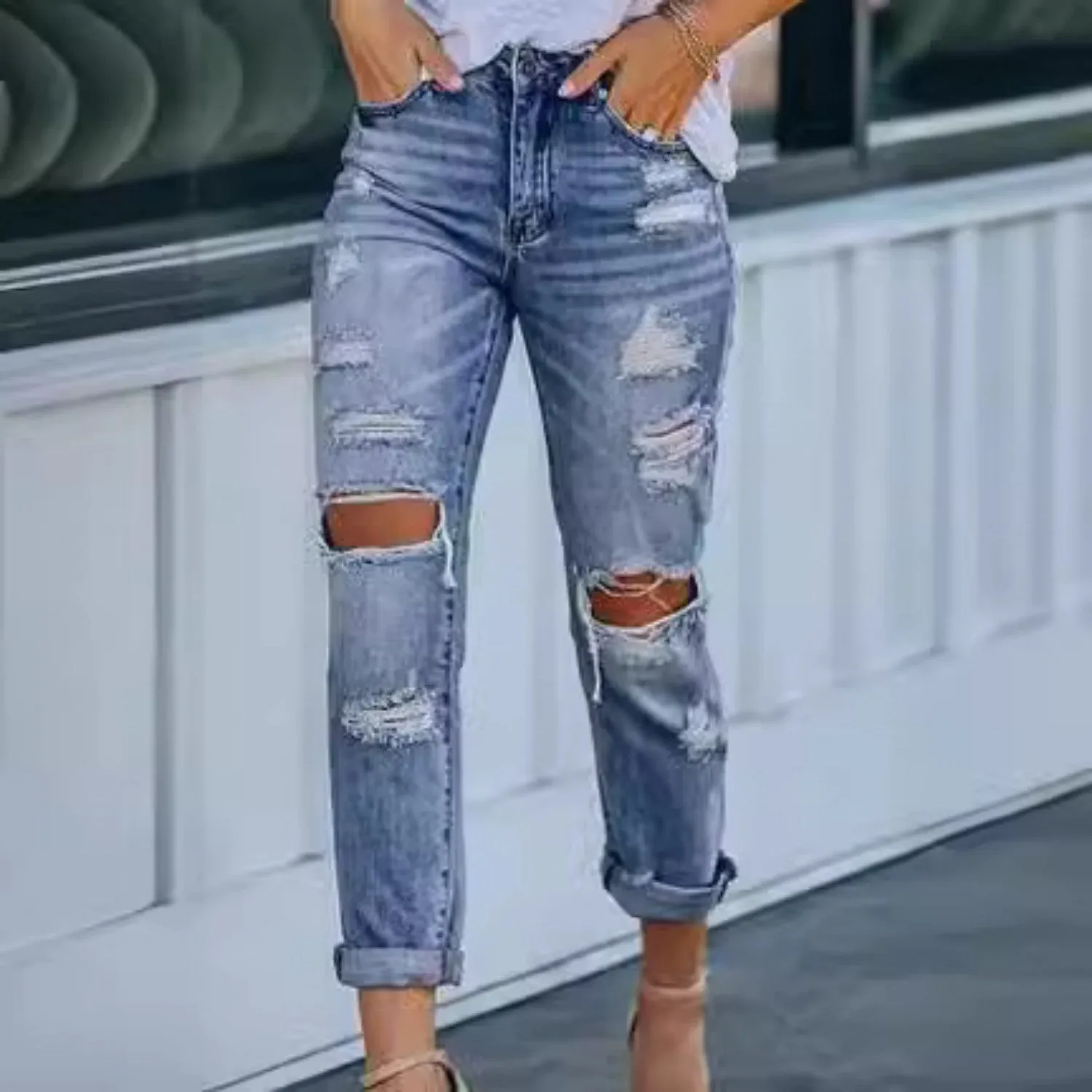 Ripped Slim Jeans: The Bold Look for Modern Women