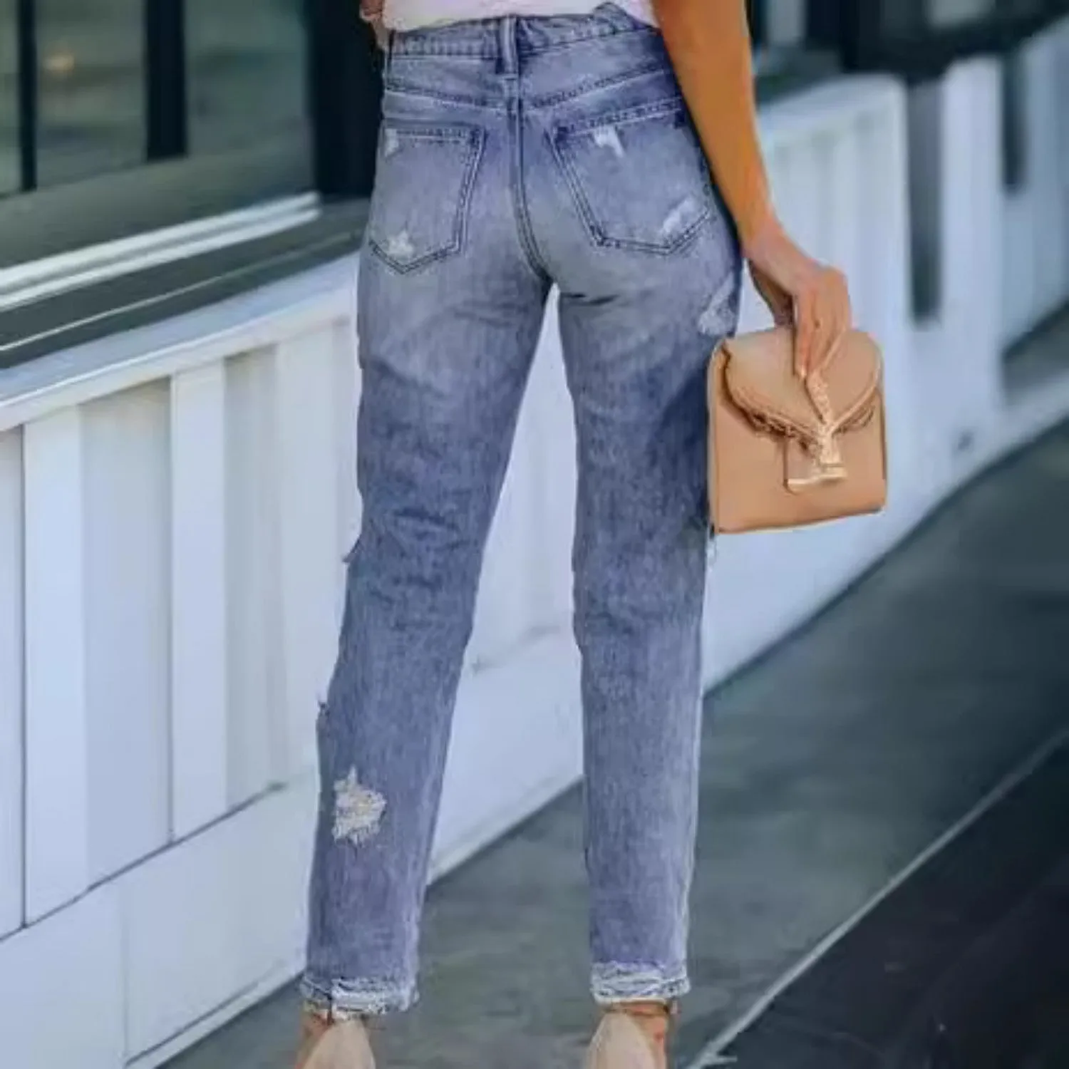 Ripped Slim Jeans: The Bold Look for Modern Women