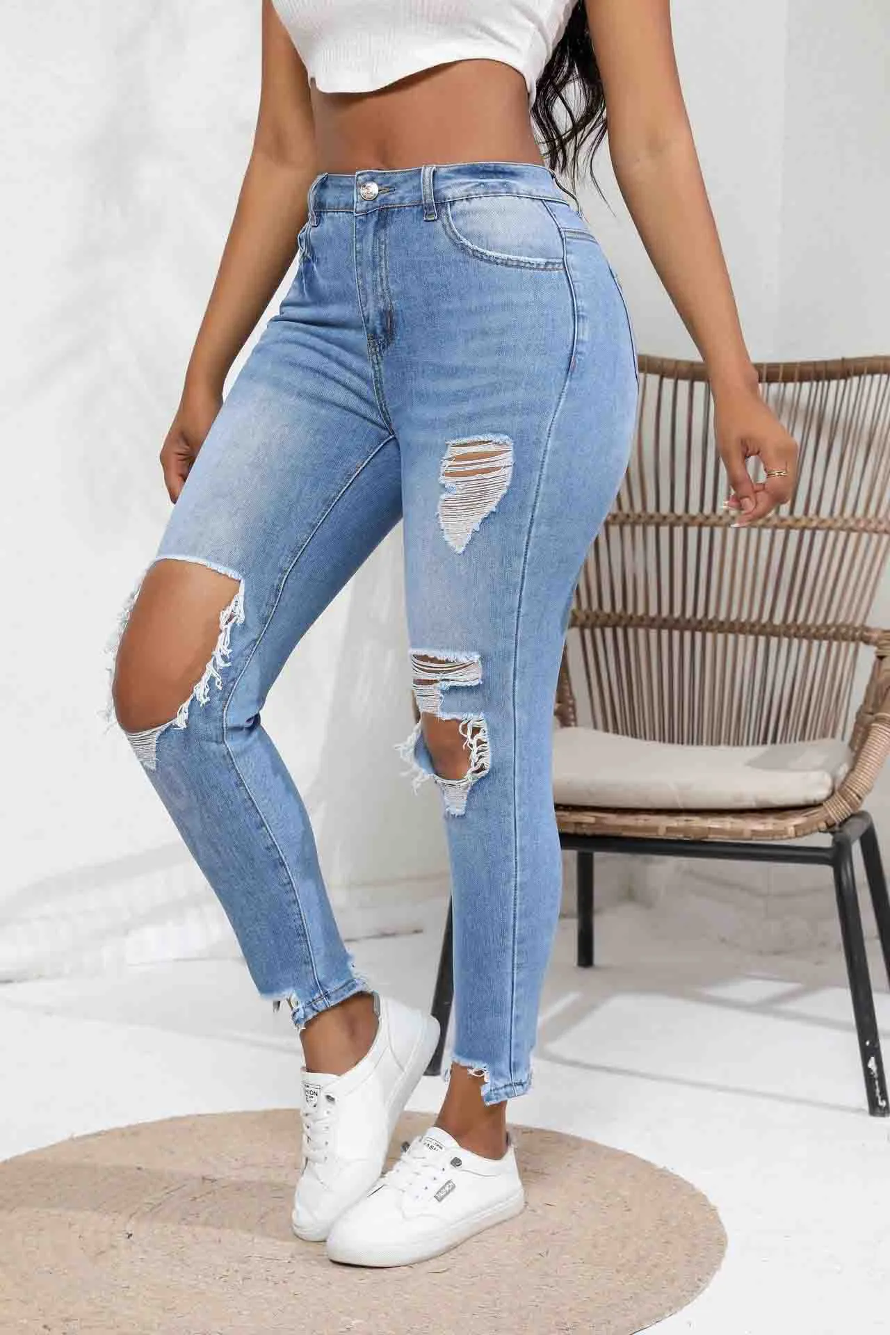 Ripped vintage jeans-D428 | Inspanda